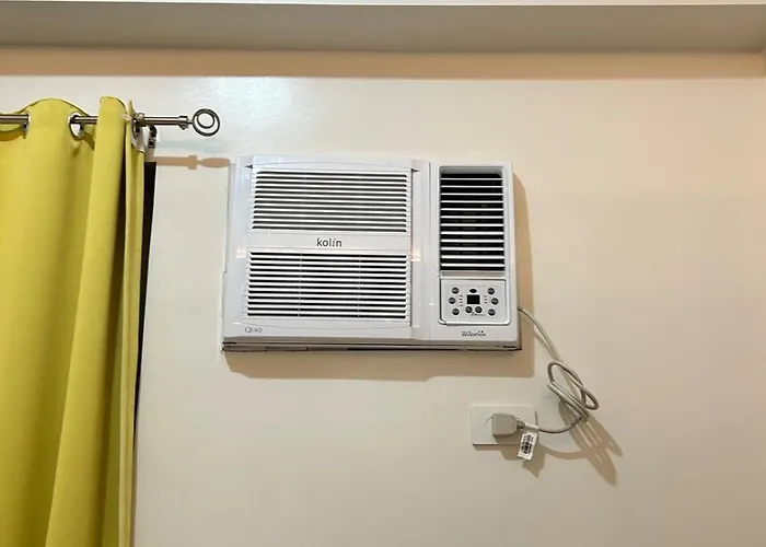 Spacious 1br - Afterwork Staycation Unit - 8pm Chekin Manila