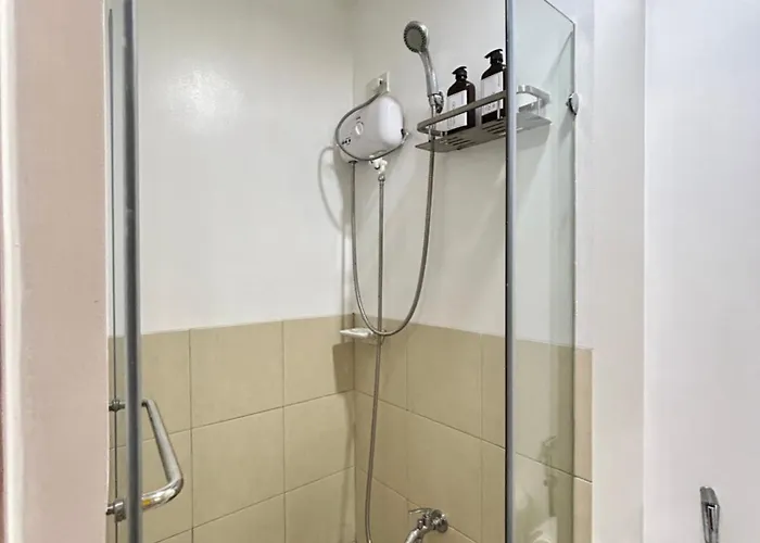 Spacious 1br - Afterwork Staycation Unit - 8pm Chekin * Manila