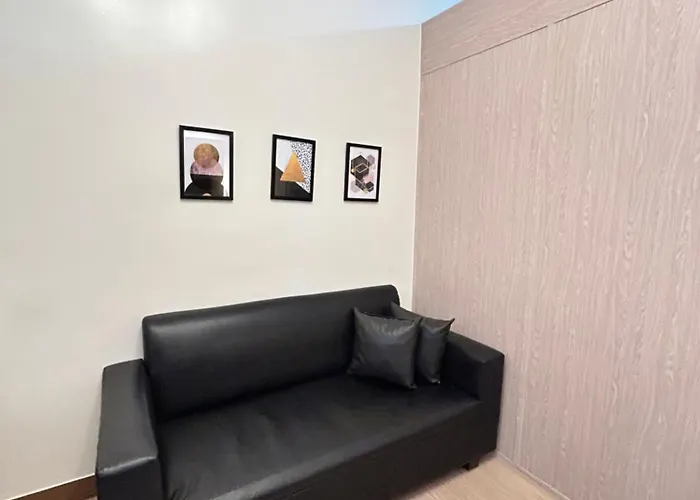 Spacious 1br - Afterwork Staycation Unit - 8pm Chekin Aparthotel Manila