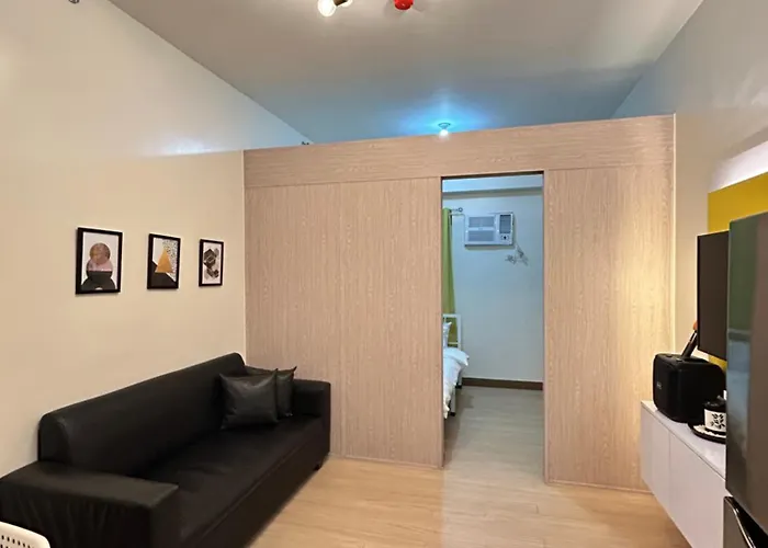 Aparthotel Spacious 1br - Afterwork Staycation Unit - 8pm Chekin *